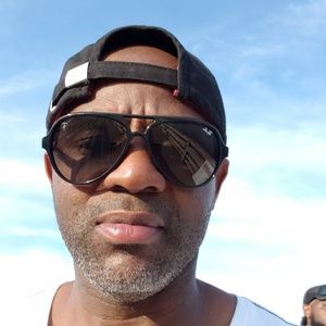 Meet your Posher, Phile